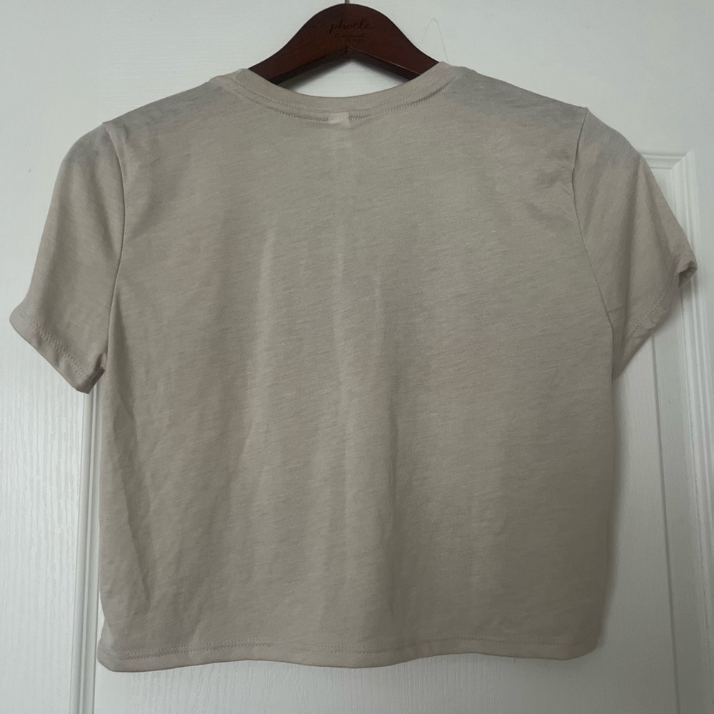 Graphic Beige Crop Top custom Y’all Means All Sz S Super Soft never worn - Picture 2 of 4